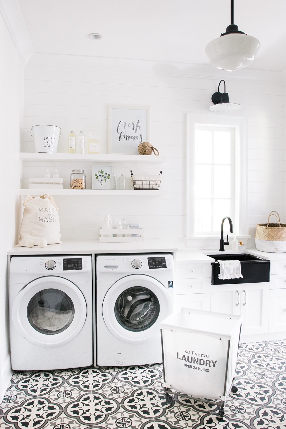 50 Beautiful and Functional Laundry Room Ideas | Homelovr