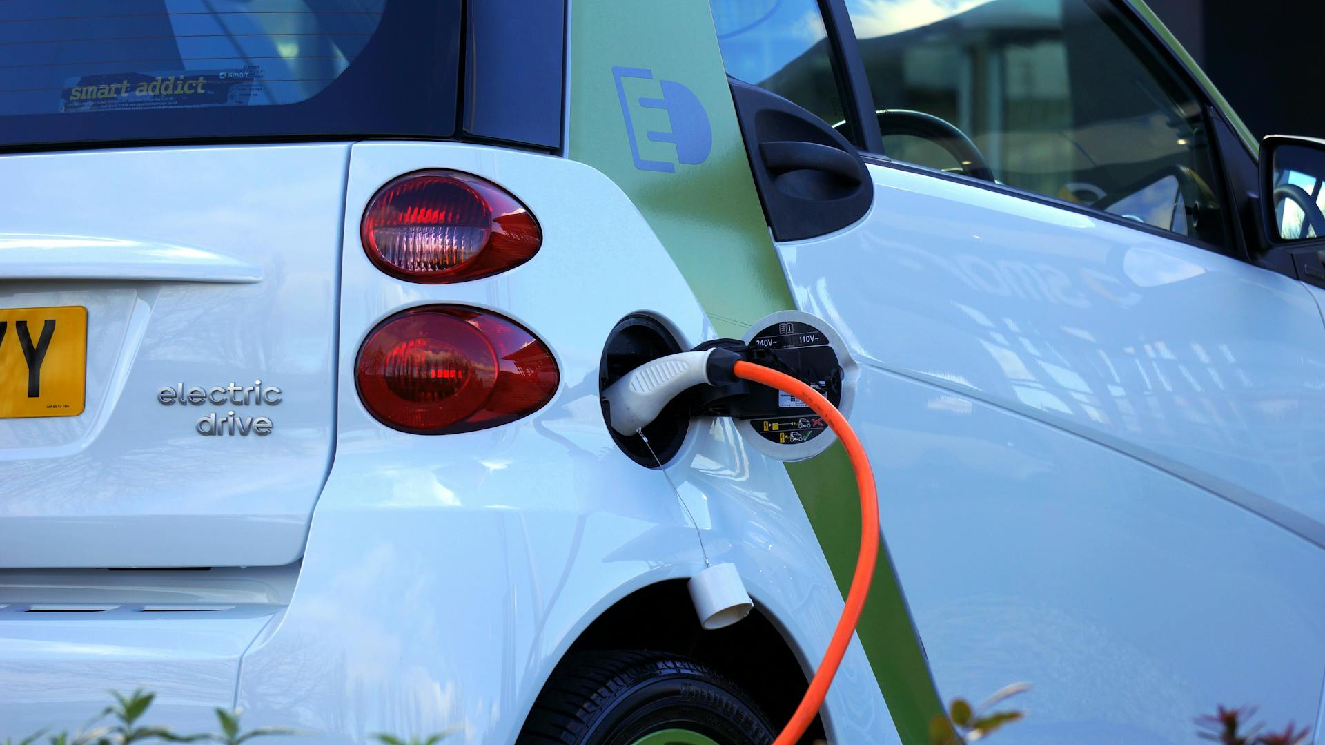 Unleash the Power of Trickle Chargers: A Personal Guide to Revitalizing Your Car Battery